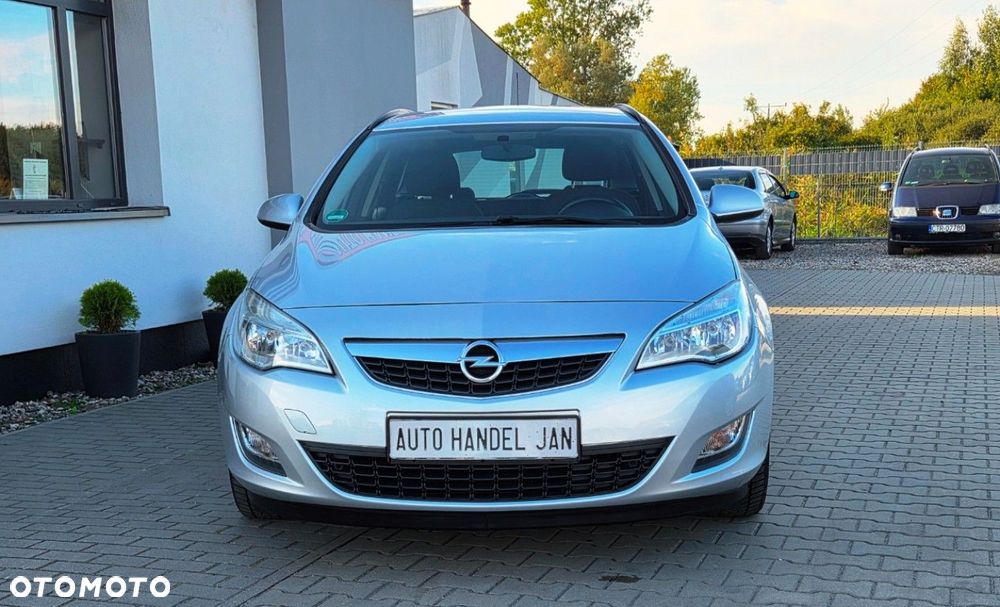 Opel Astra - 19