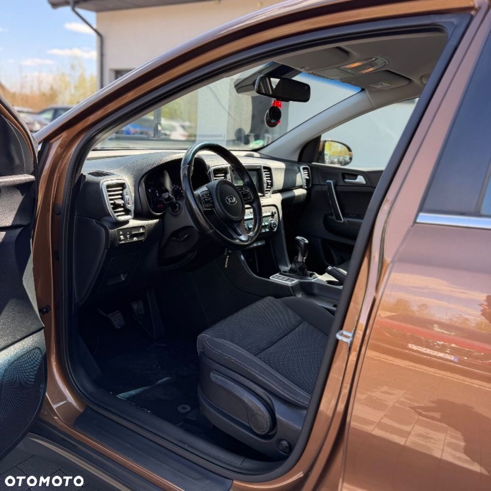 Kia Sportage - 16