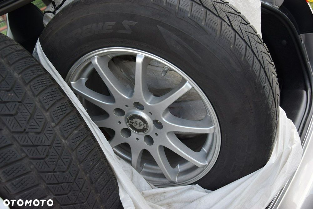 Nissan Qashqai 1.6 dCi 4x4 360 S&S - 21