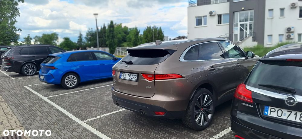 Jaguar F-Pace 3.0 V6 AWD Portfolio - 4