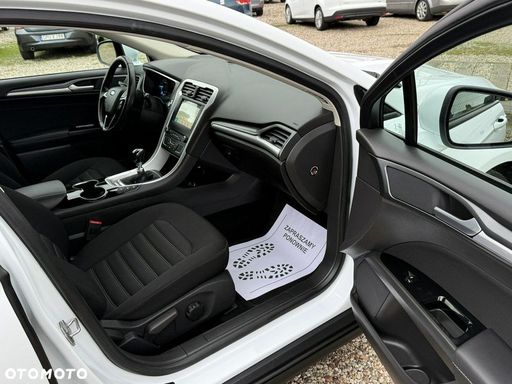 Ford Mondeo - 29