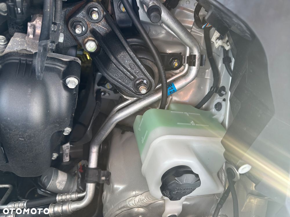 Kia Venga 1.6 CVVT Dream-Team Edition - 28