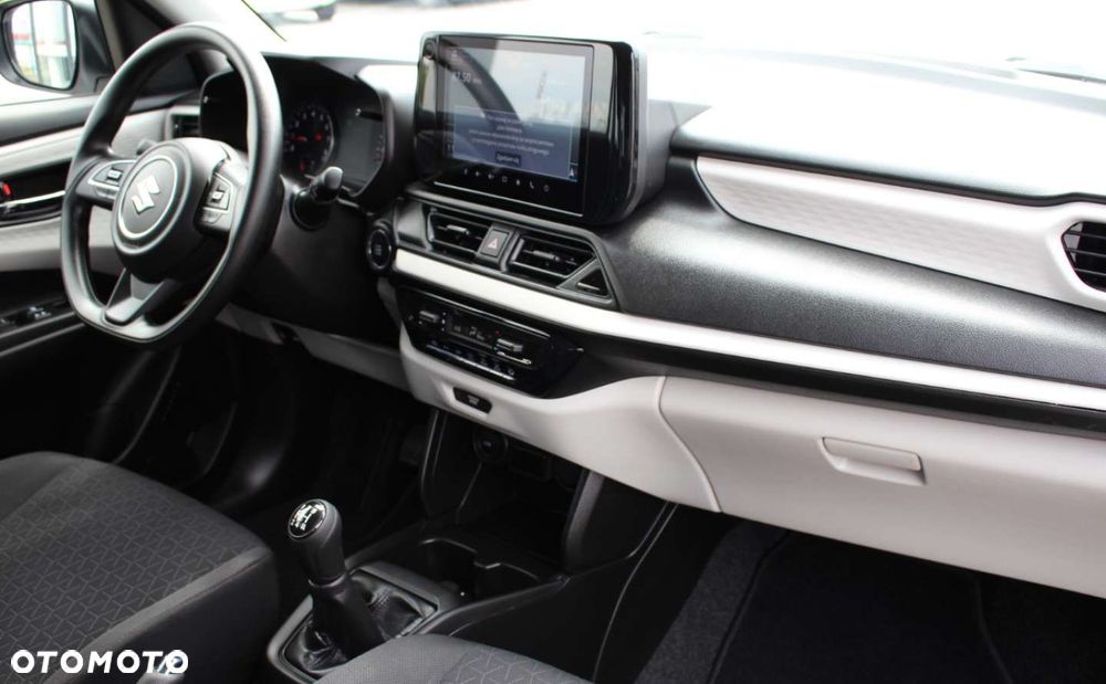 Suzuki Swift - 15