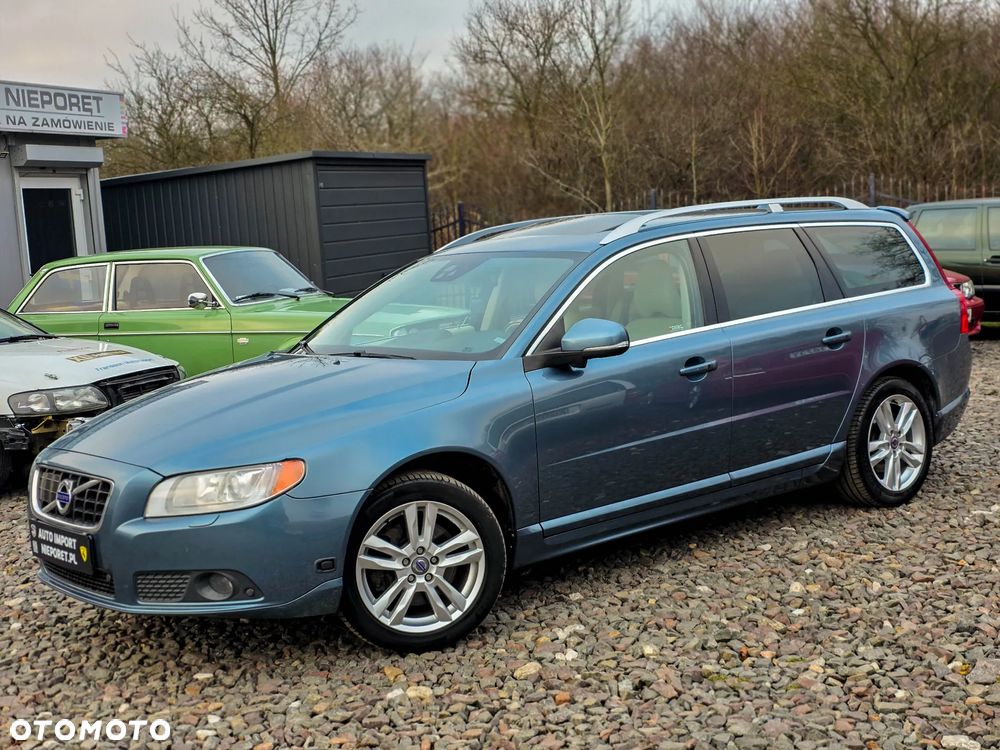 Volvo V70 2.5T Summum - 3