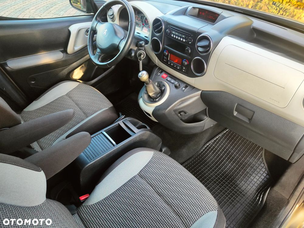 Peugeot Partner 1.6 HDi Outdoor - 11