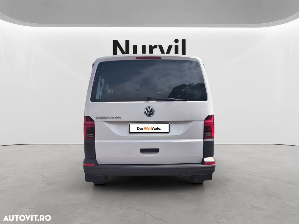 Volkswagen Transporter - 4