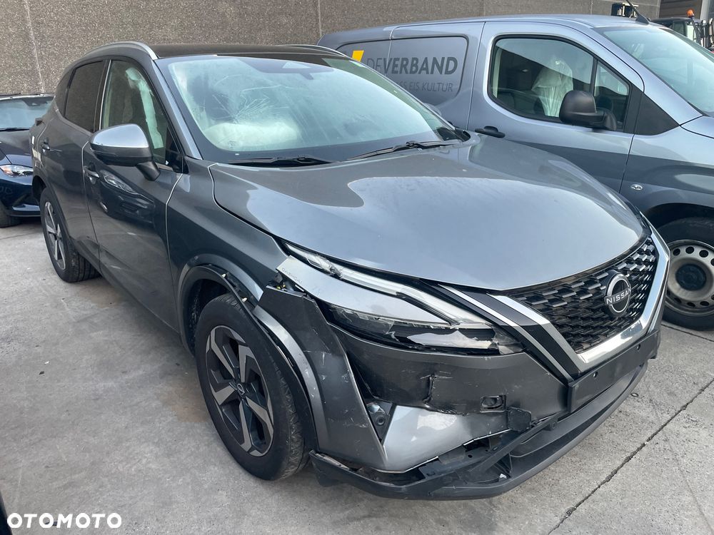 Nissan Qashqai ver-1-3-dig--t-mhev-premiere-edition - 2