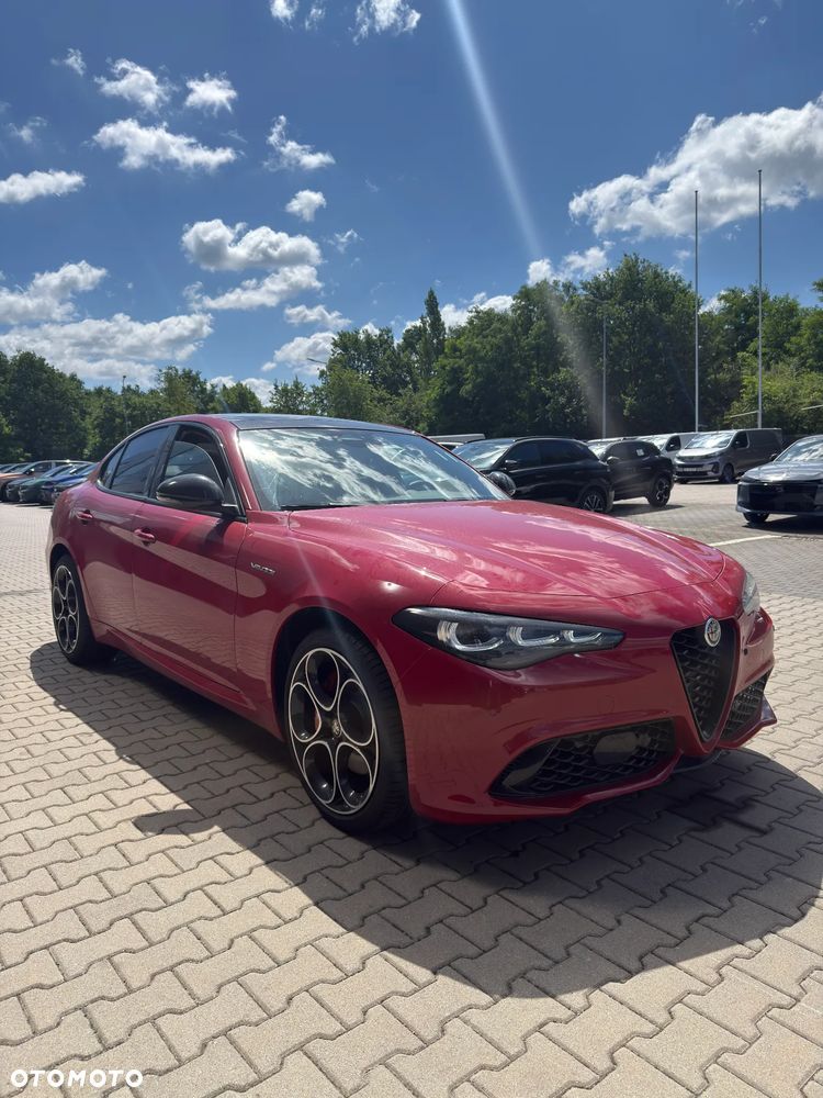Alfa Romeo Giulia 2.0 Turbo Veloce Q4 - 4