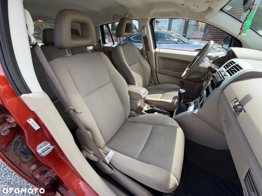 Dodge Caliber 1.8 SE - 34