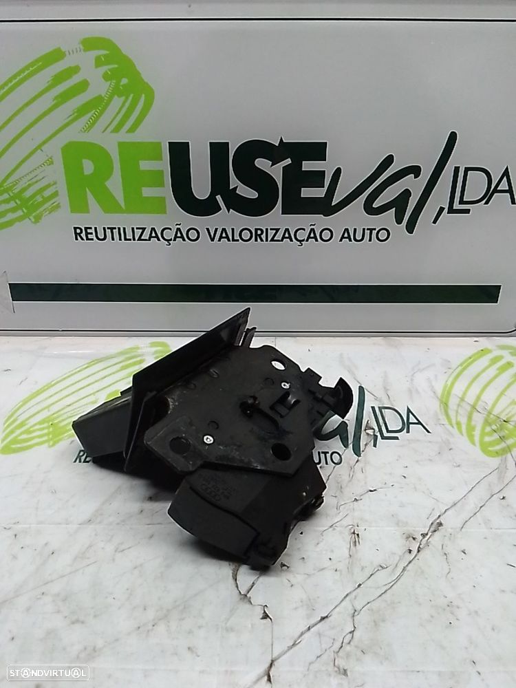 Unidade Controlo Mecanismo Abertura/Fecho Mala Audi A6 Avant (4F5, C6) - 4