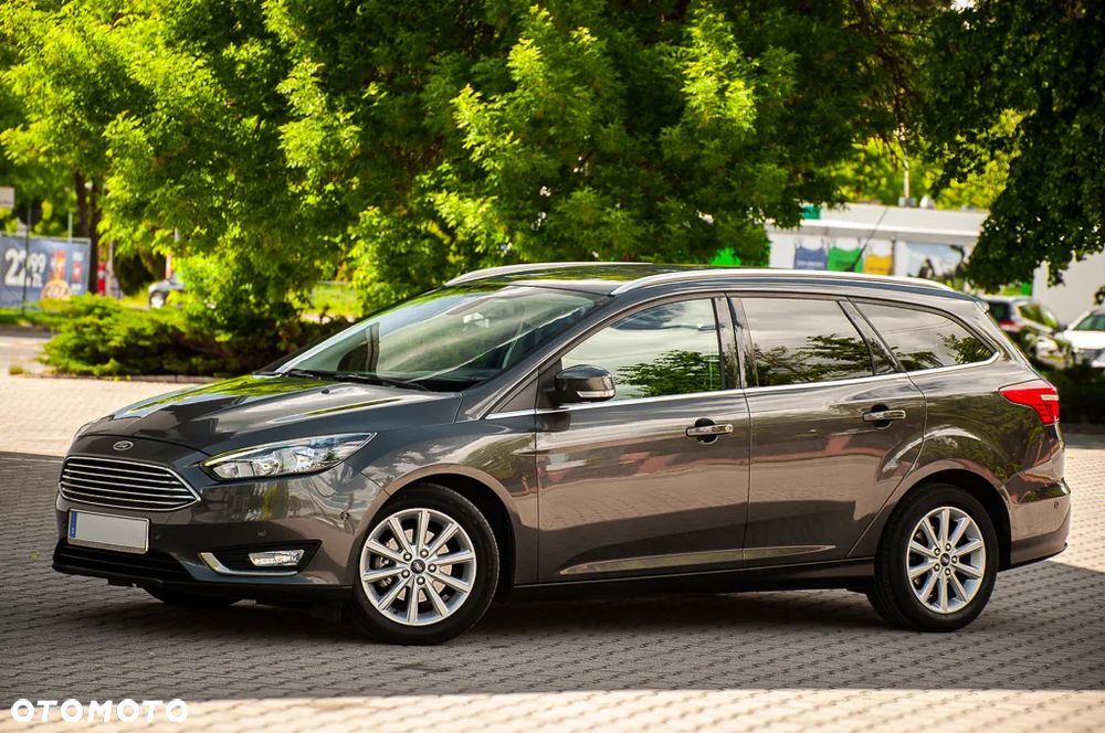 Ford Focus 1.0 EcoBoost STart-Stopp-System TITANIUM - 25