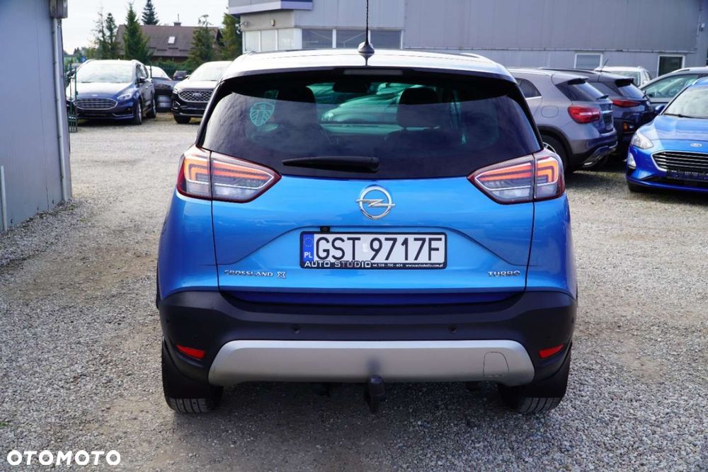 Opel Crossland X 1.2 T Design Line S&S - 33