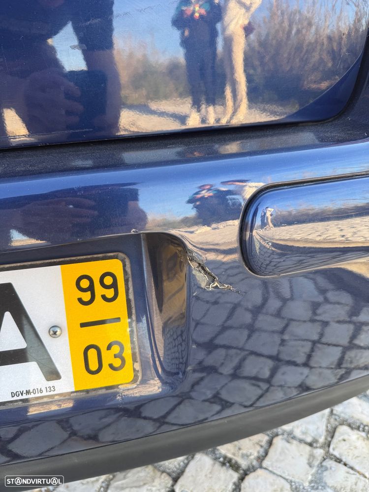 VW Golf 1.9 TDi Highline - 5