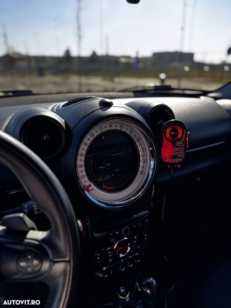 Mini Countryman - 29