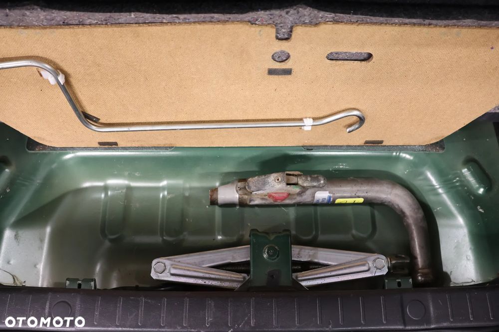 Suzuki Jimny Comfort - 13