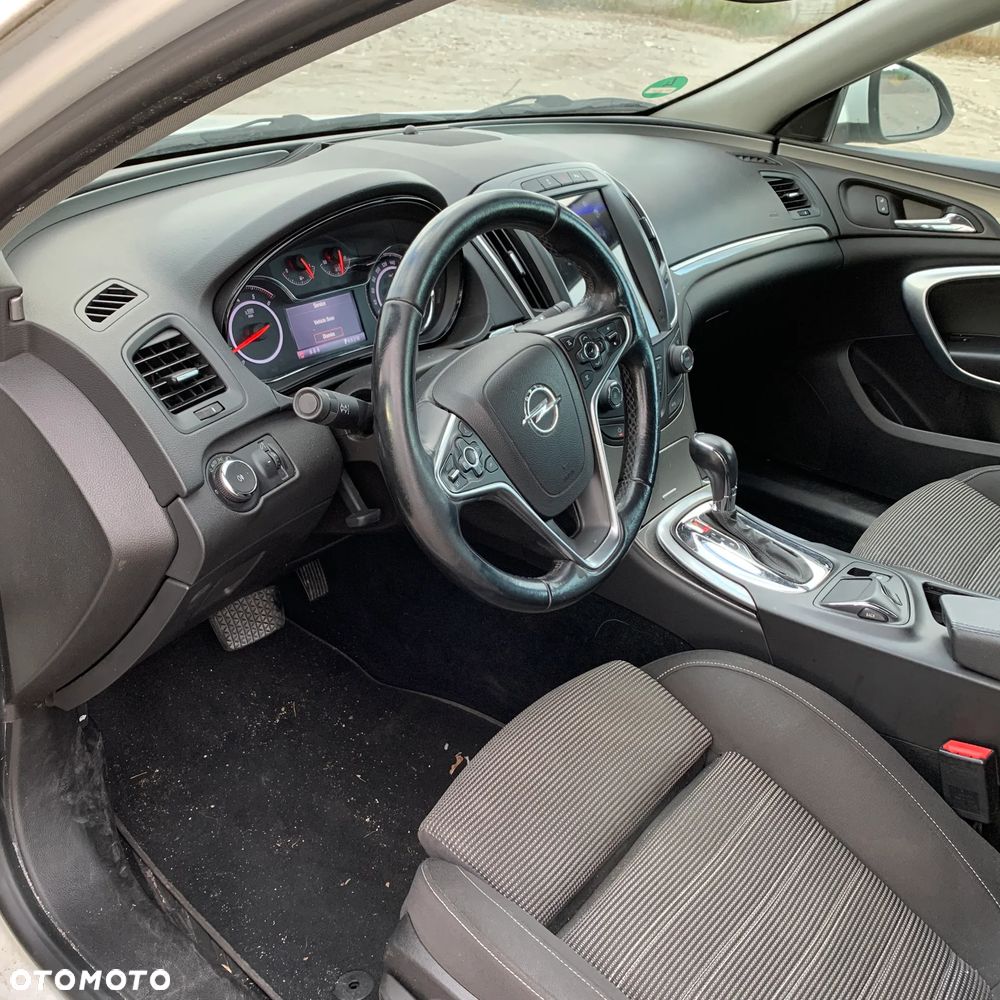 Opel Insignia - 21