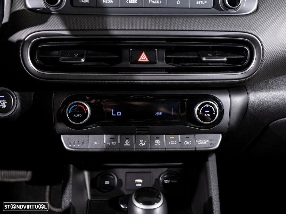 Hyundai Kauai 1.6 GDi HEV Premium - 18