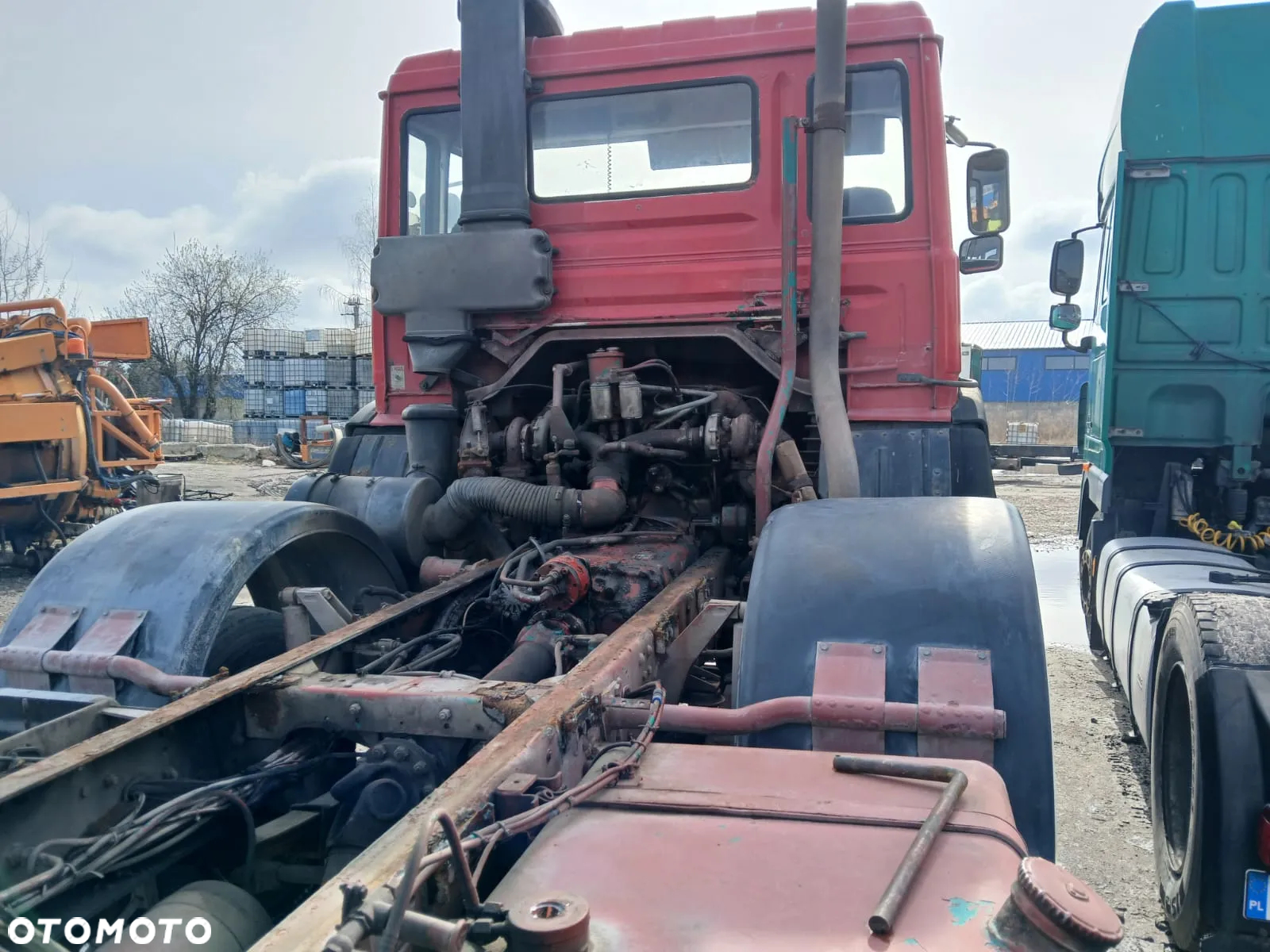 KABINA DRZWI MASKA ATRAPA ZBIORNIK ZDERZAK SILNIK SKRZYNIA 16S130 MAGIRUS V8 340 - 3