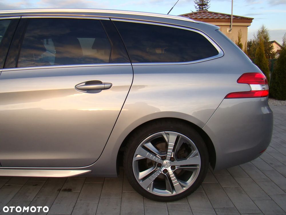 Peugeot 308 BlueHDi 180 EAT6 GT - 8