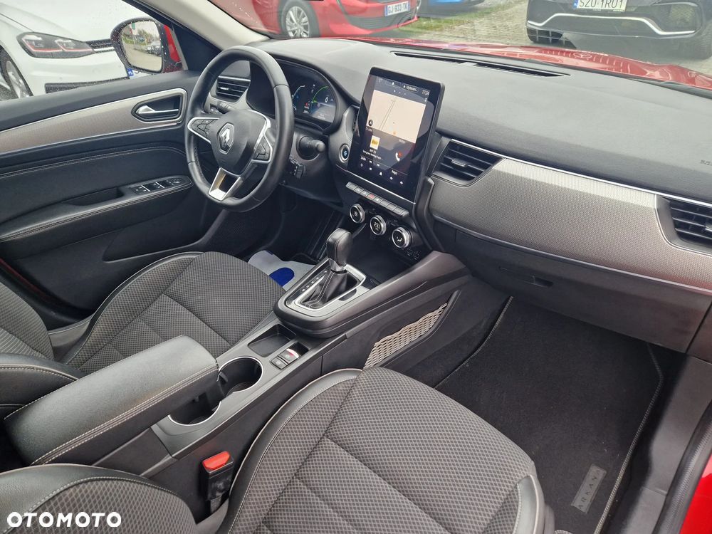 Renault Arkana 1.6 E-TECH Zen MMT - 32