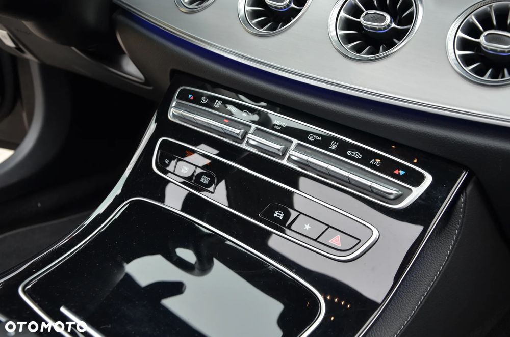 Mercedes-Benz CLS 220 d 9G-TRONIC AMG Line - 22