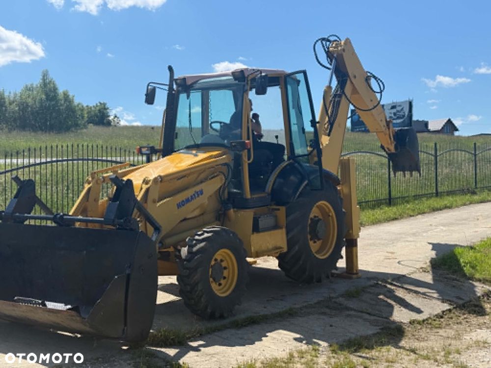 Komatsu Pełna opcja koparko-ładowarka KOMATSU WB07R, TEREX,FERMEC MF 76O - 1