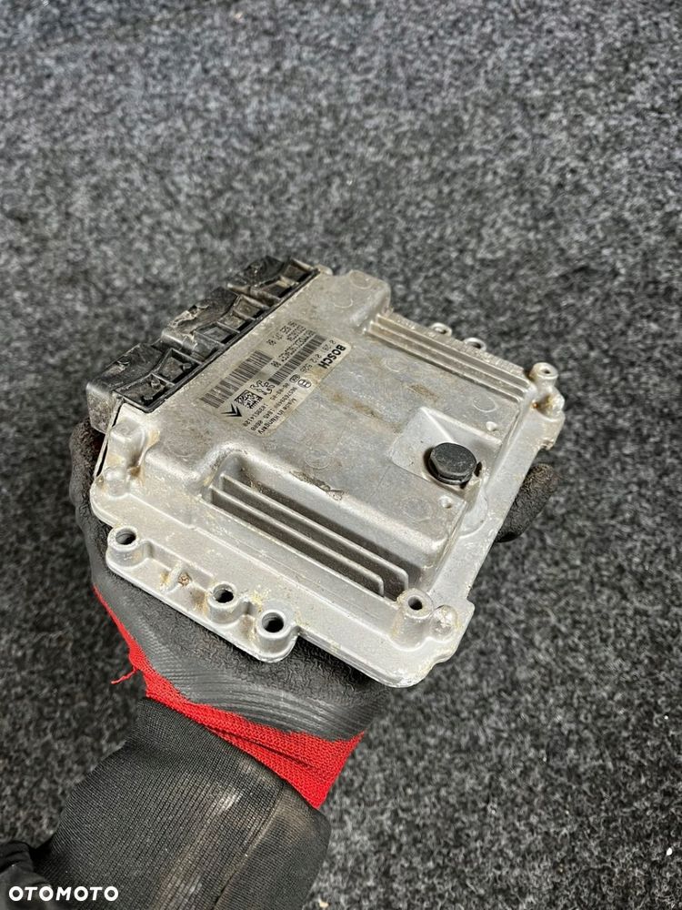 sterownik komputer silnika peugeot 207 1.4 hdi 0281012526 - 10