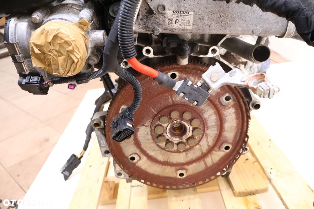 VOLVO V70 XC60 2.0 D3 SILNIK D5204T2 - 5