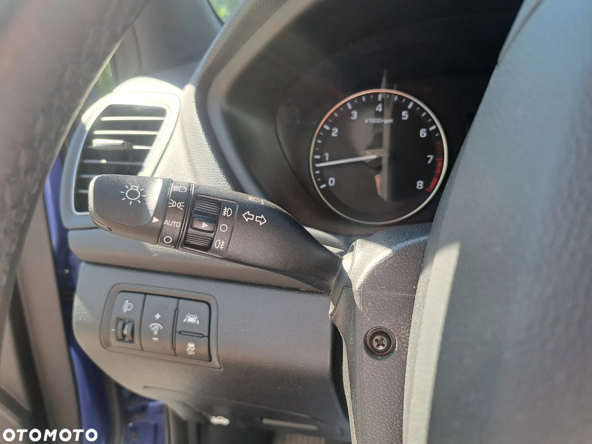 Hyundai i20 1.2 BlueDrive Go - 28