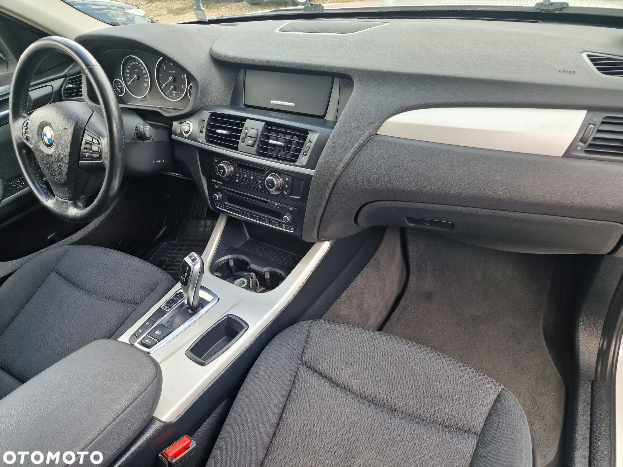 BMW X3 xDrive20d - 14