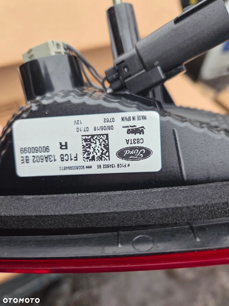 Lampa prawa prawy tył tylna Ford C-Max II Lift F1CB-13A602-BE Lampa prawa w klapę bagażnika - 10