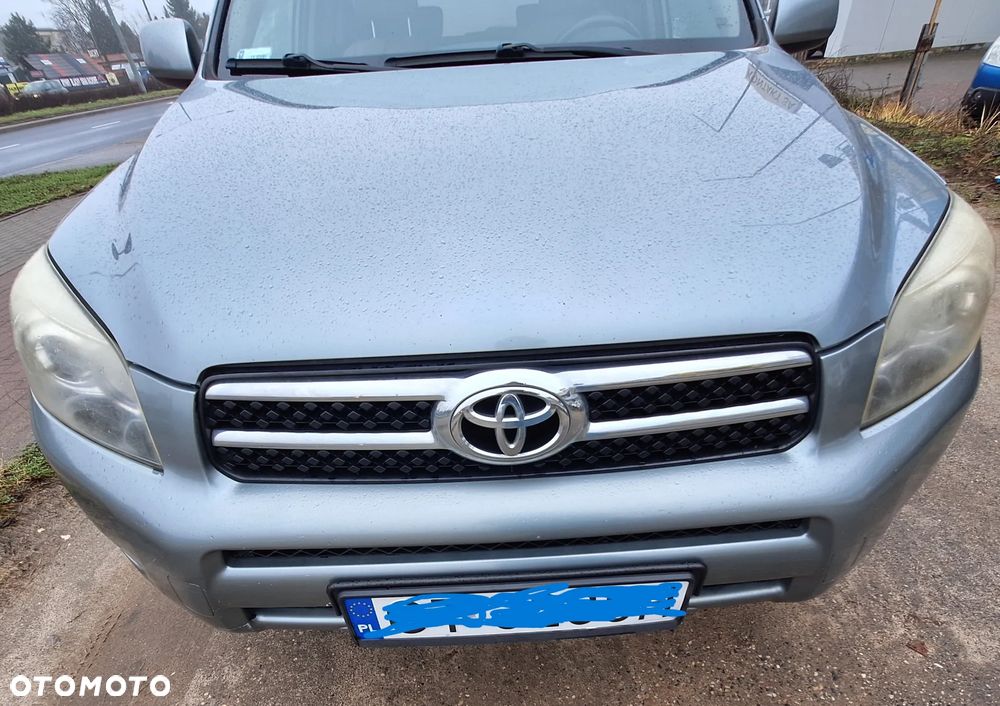 Toyota RAV4 - 12