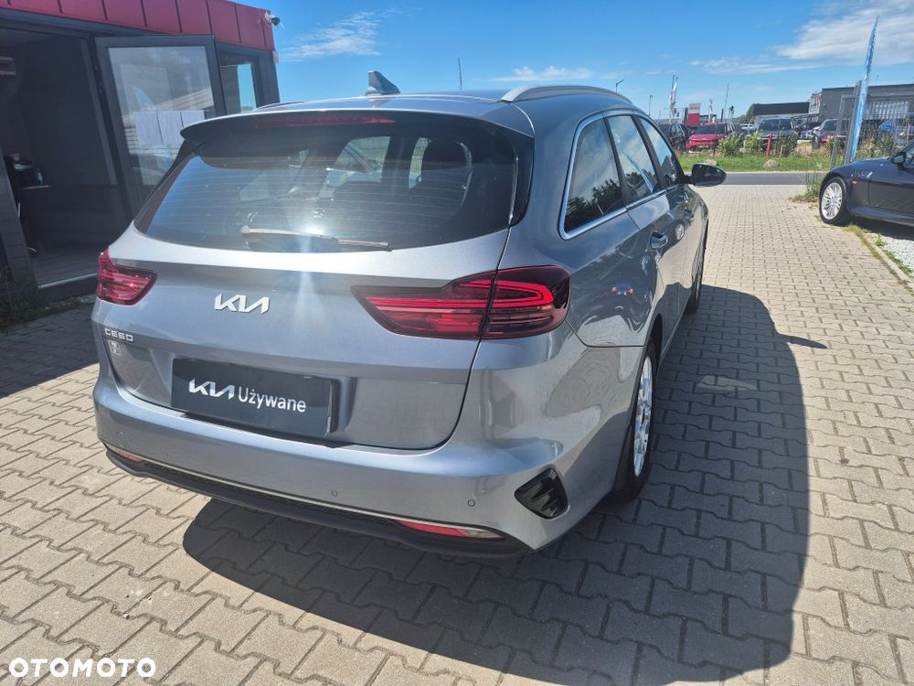 Kia Ceed 1.5 T-GDI M - 22