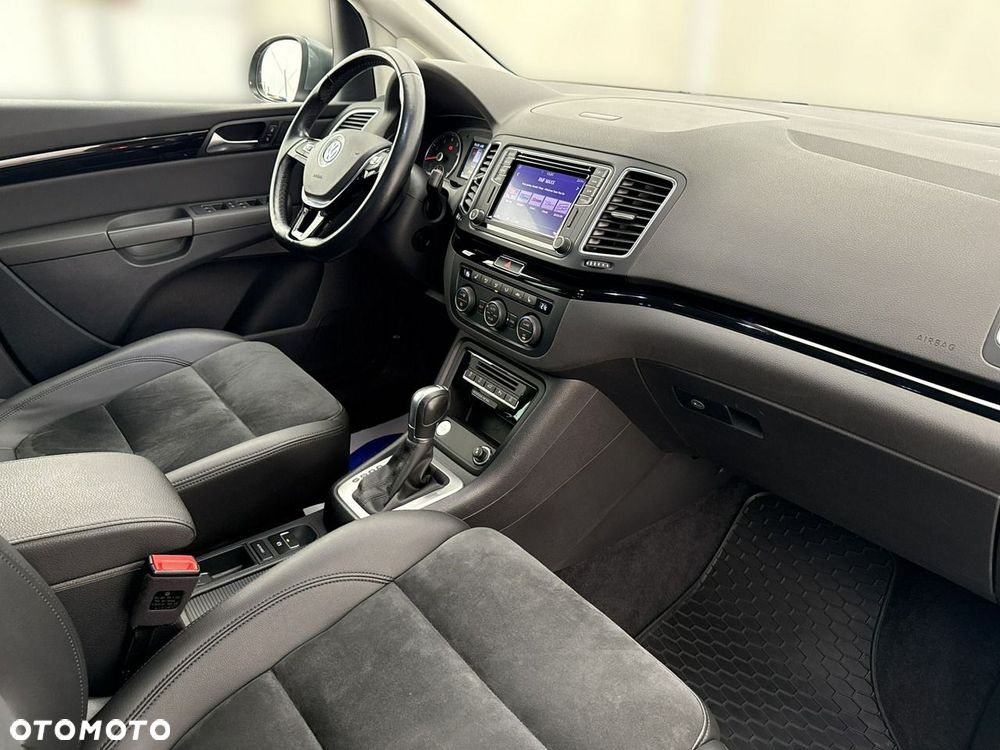 Volkswagen Sharan - 22