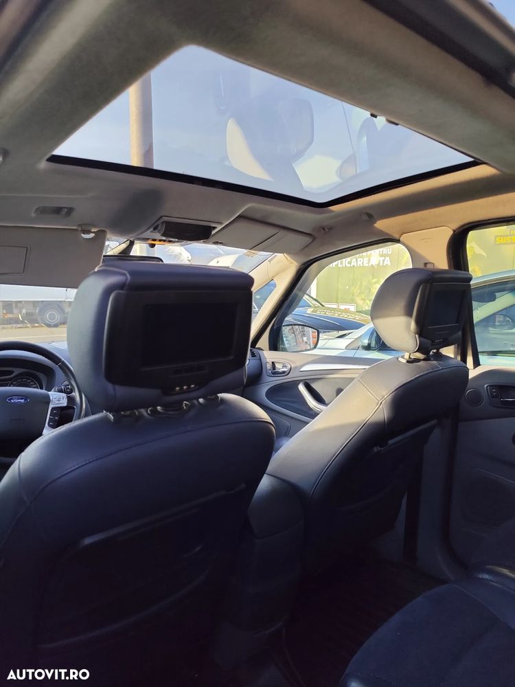 Ford S-Max 2.0 TDCi Titanium - 11