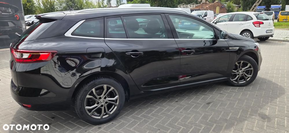 Renault Megane ENERGY TCe 140 EDC LIMITED - 16