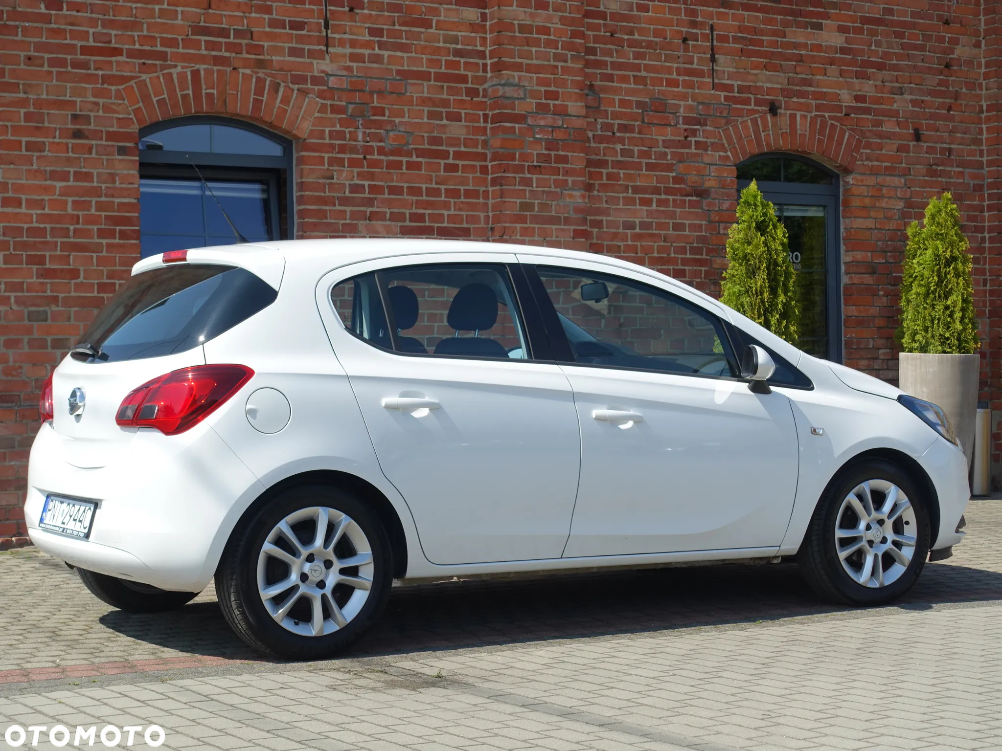 Opel Corsa 1.4 Enjoy - 4