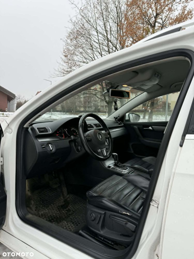 Volkswagen Passat 2.0 TDI 4Mot Highline DSG - 10