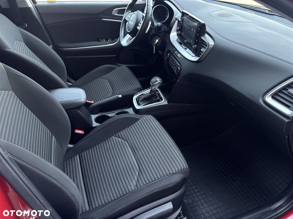 Kia Ceed 1.5 T-GDI M DCT - 7