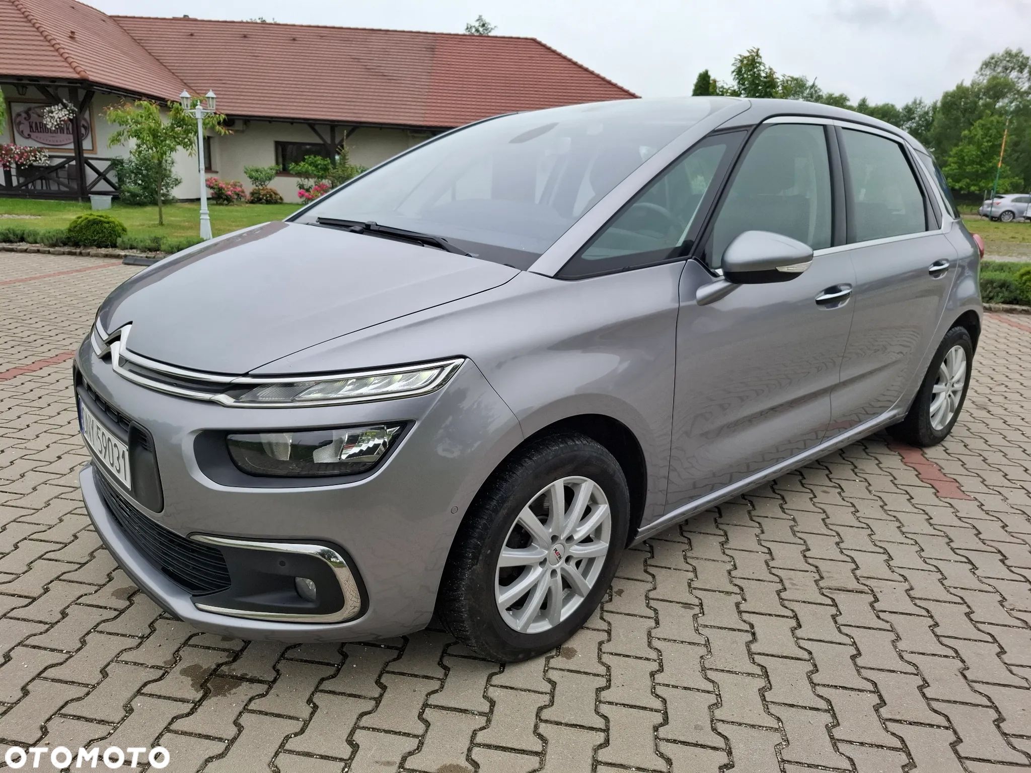 Citroën C4 Picasso PureTech 130 Stop&Start Exclusive - 1