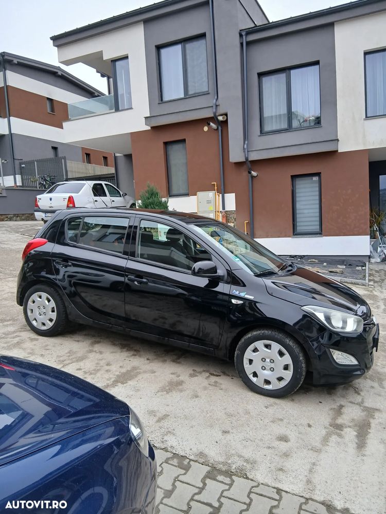 Hyundai i20 1.1 CRDi M/T Confort - 5