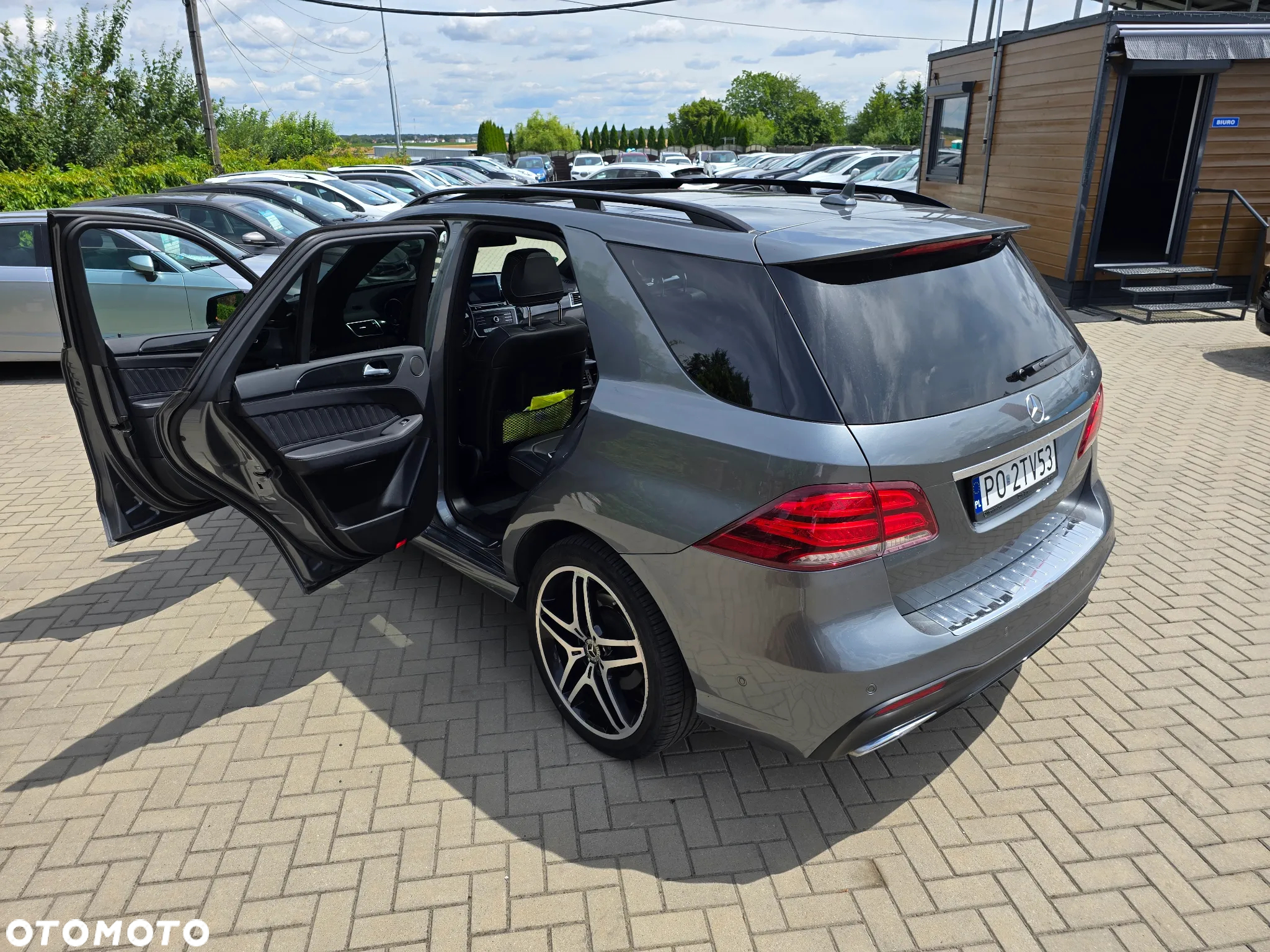 Mercedes-Benz GLE - 40