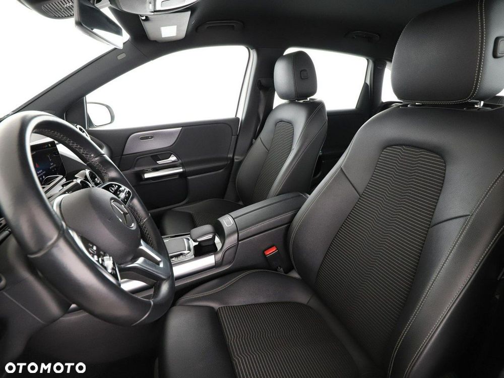 Mercedes-Benz Klasa B 250 7G-DCT Progressive - 14