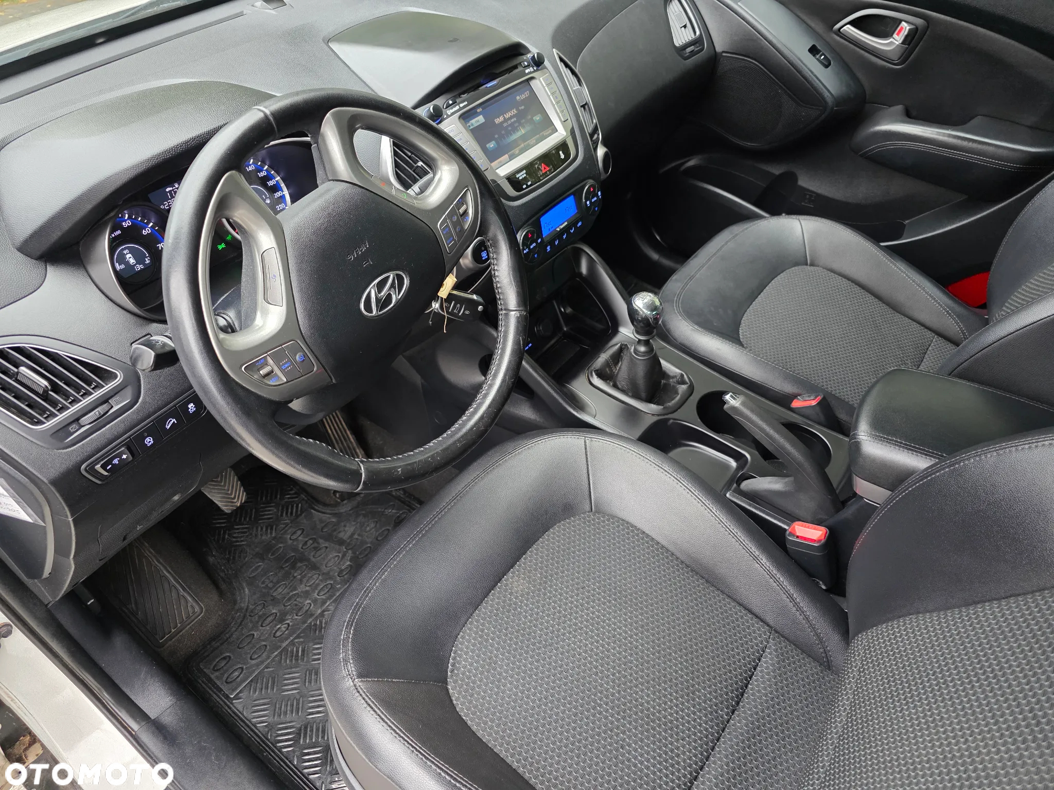 Hyundai ix35 1.6 2WD UEFA EURO 2012 Edition - 23