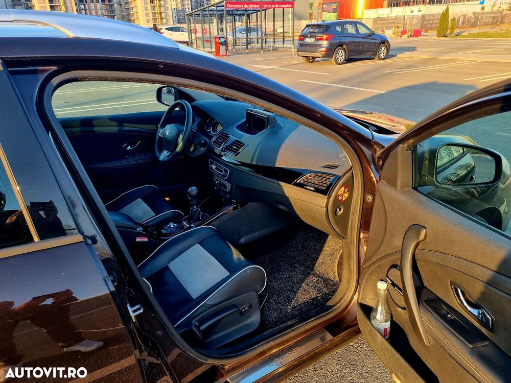 Renault Megane ENERGY dCi 110 Start & Stop Bose Edition - 12