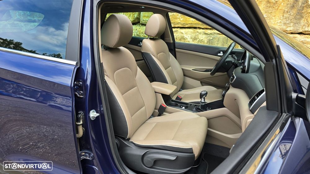 Hyundai Tucson 1.6 CRDi Premium+Pack Pele - 47