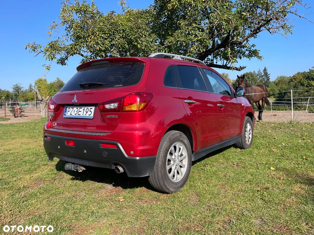 Mitsubishi ASX 1.8 DID Invite 4WD - 29