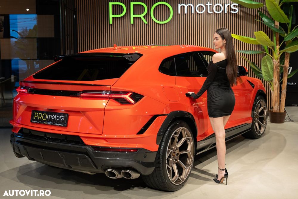 Lamborghini URUS - 10