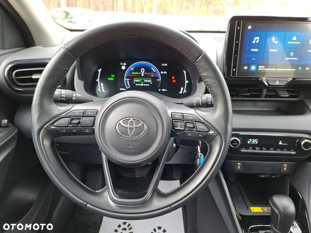 Toyota Yaris Hybrid 1.5 Style - 10