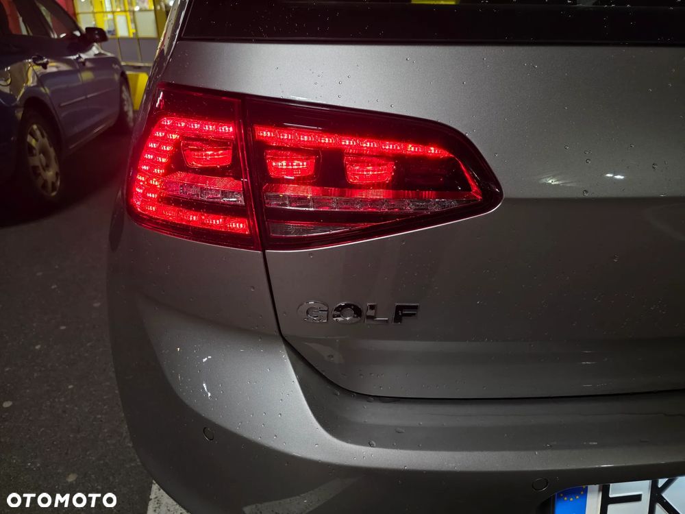 Volkswagen Golf 1.4 TSI BMT Highline - 26